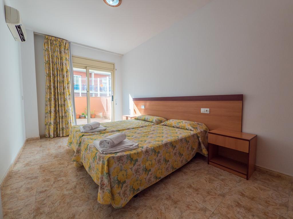Apartaments Ar Easy Santa Anna II Lloret de Mar Dış mekan fotoğraf