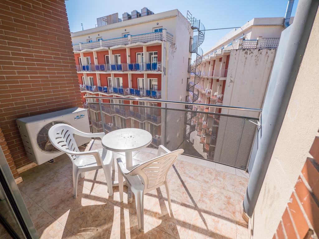 Apartaments Ar Easy Santa Anna II Lloret de Mar Dış mekan fotoğraf